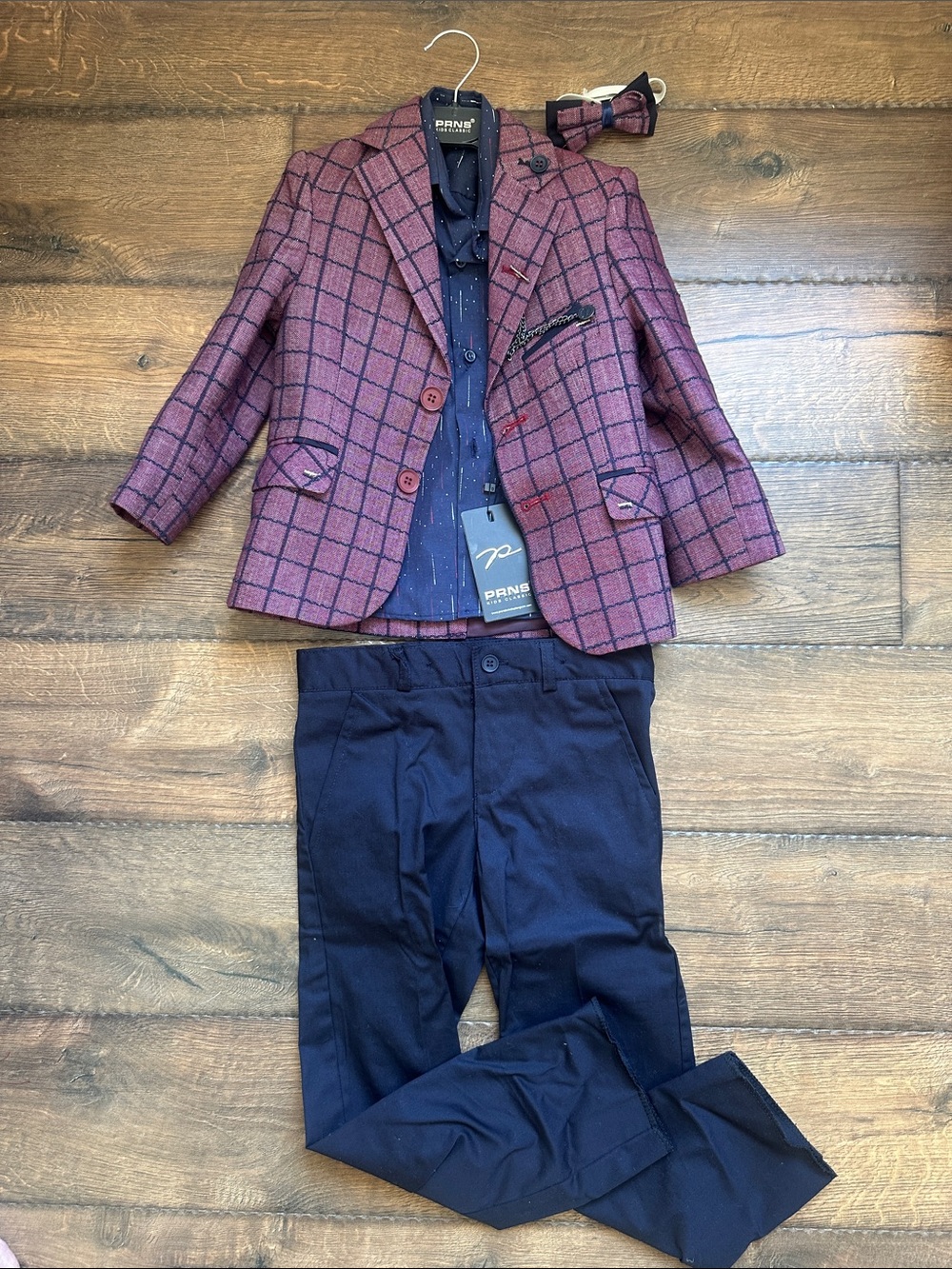 Kids toddler full suit burgundy blazer, navy l shirt, navy pants and bow size 4